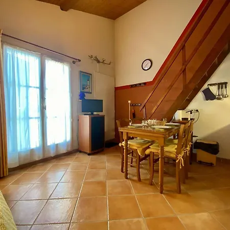 Apartament 2 Pieces A D'oleron Avec Balcon, Proche Plages, Parking Inclus - Fr-1-246a-289 *